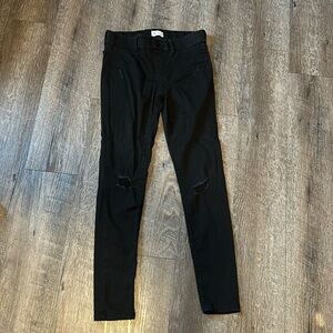 So black distressed jeans